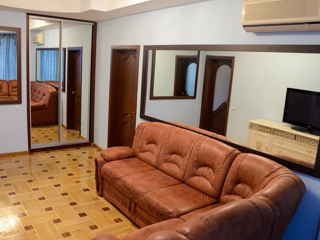 Like Hostel Kiev Exterior photo